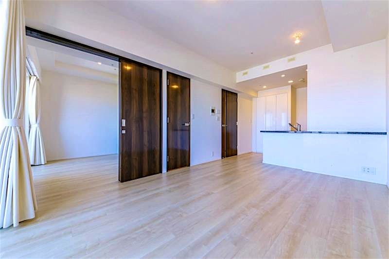 property_interior2_filename