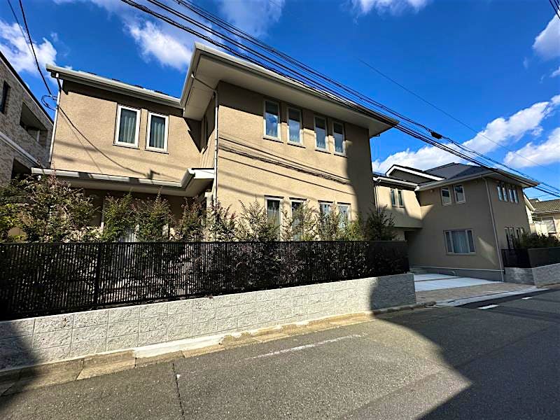 building_exterior2_filename