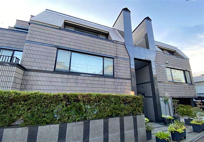 building_exterior_filename