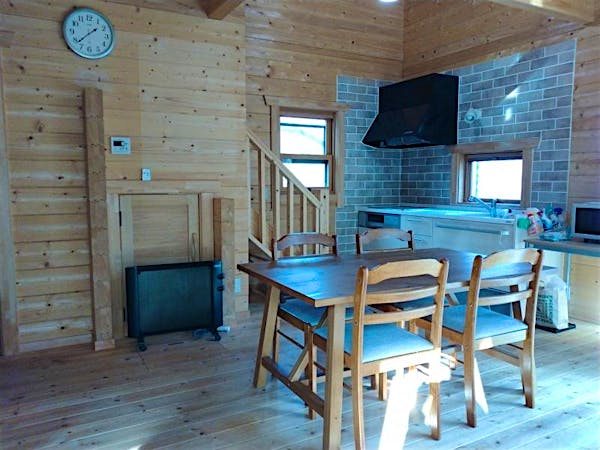 ﾘﾋﾞﾝｸﾞﾀﾞｲﾆﾝｸﾞｷｯﾁﾝ