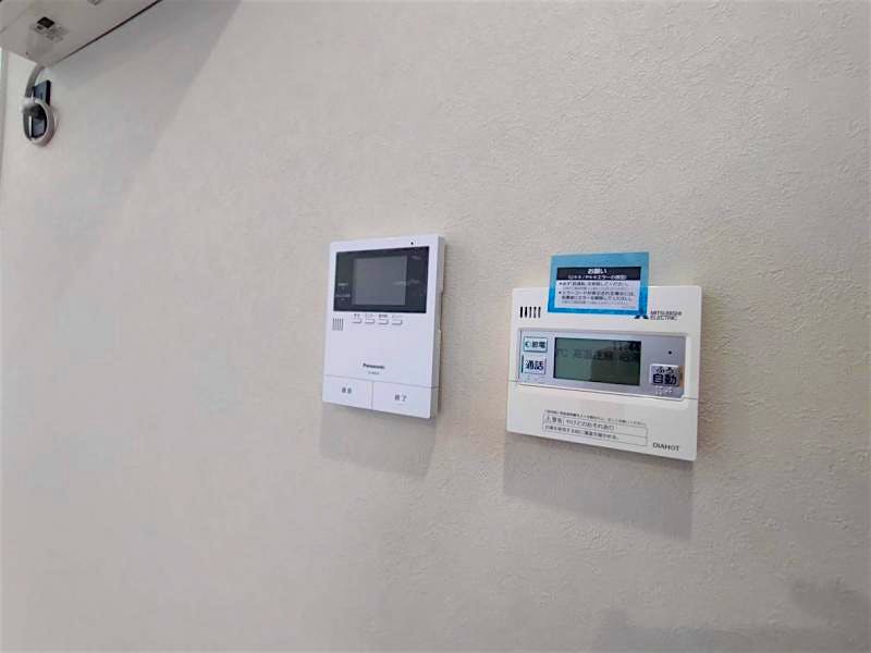 モニタ付インターホン