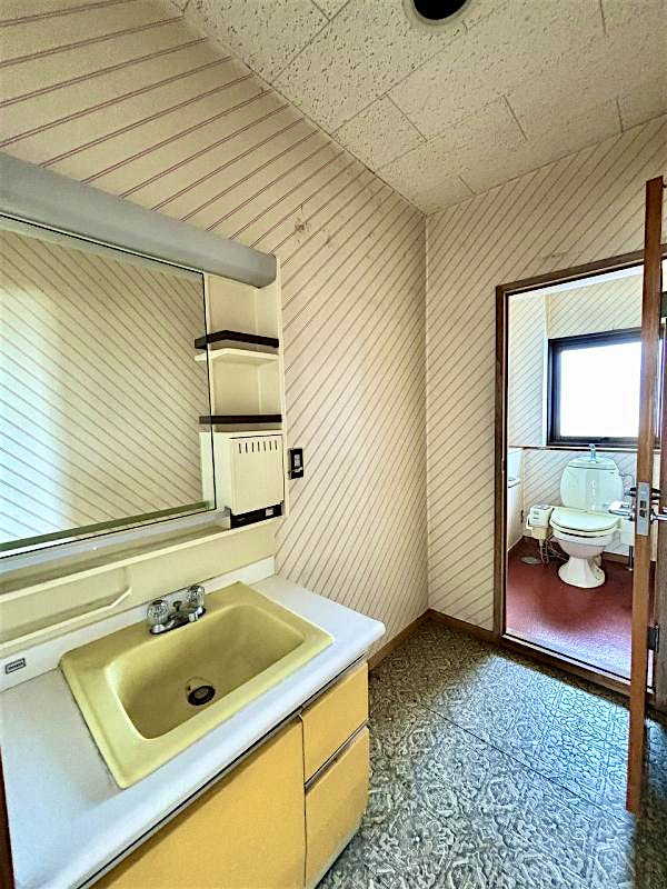 3階トイレ・手洗い