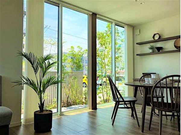 ﾘﾋﾞﾝｸﾞﾀﾞｲﾆﾝｸﾞｷｯﾁﾝ