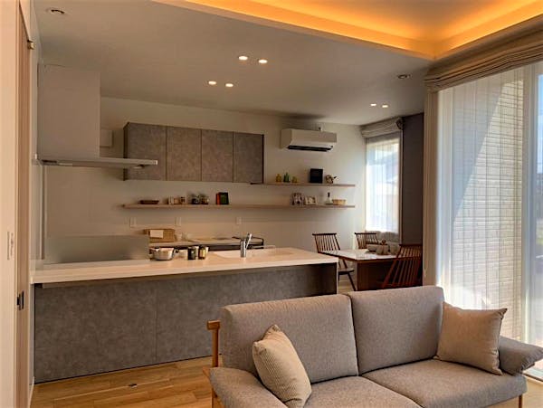 ﾘﾋﾞﾝｸﾞﾀﾞｲﾆﾝｸﾞｷｯﾁﾝ