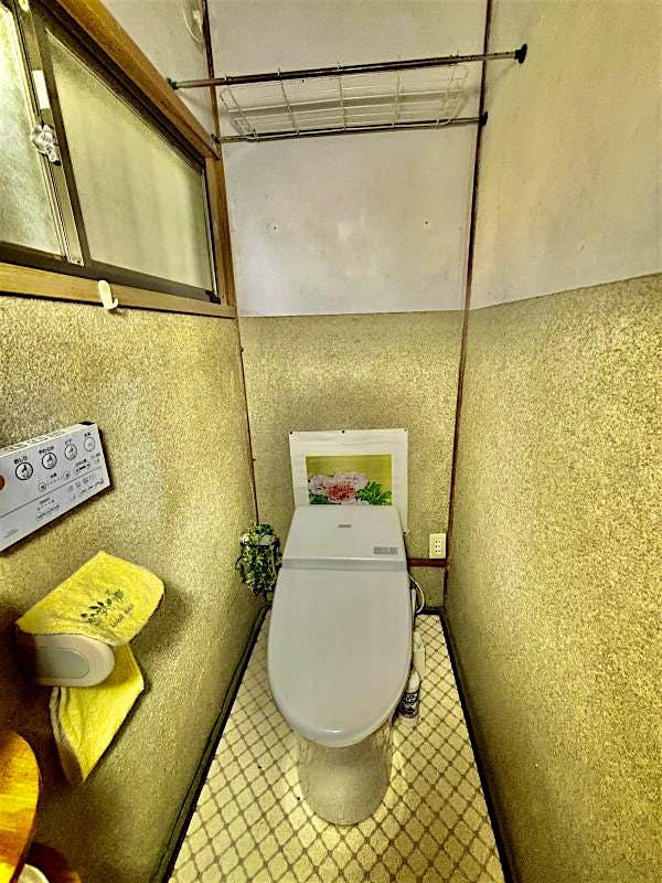 1階　トイレ