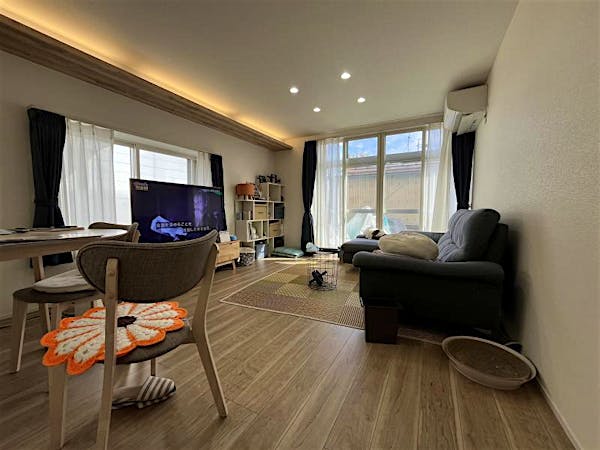 ﾘﾋﾞﾝｸﾞﾀﾞｲﾆﾝｸﾞｷｯﾁﾝ