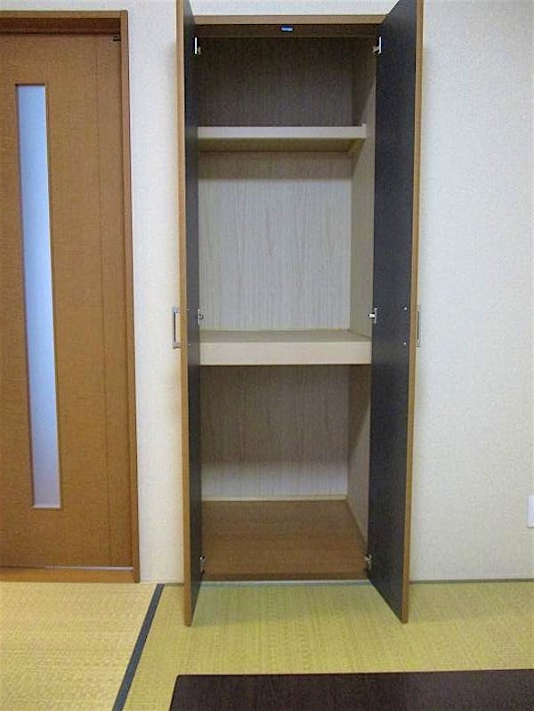 和室　収納