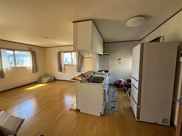 ﾘﾋﾞﾝｸﾞﾀﾞｲﾆﾝｸﾞｷｯﾁﾝ