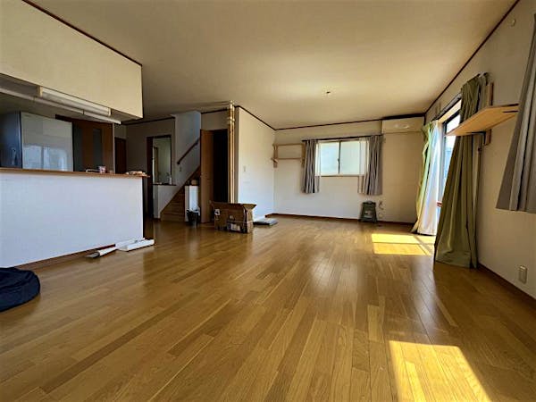 ﾘﾋﾞﾝｸﾞﾀﾞｲﾆﾝｸﾞｷｯﾁﾝ