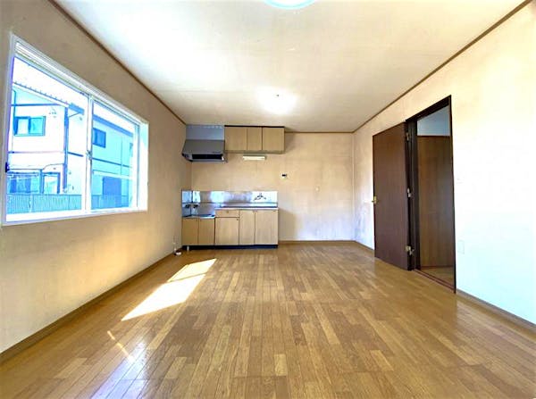 ﾘﾋﾞﾝｸﾞﾀﾞｲﾆﾝｸﾞｷｯﾁﾝ