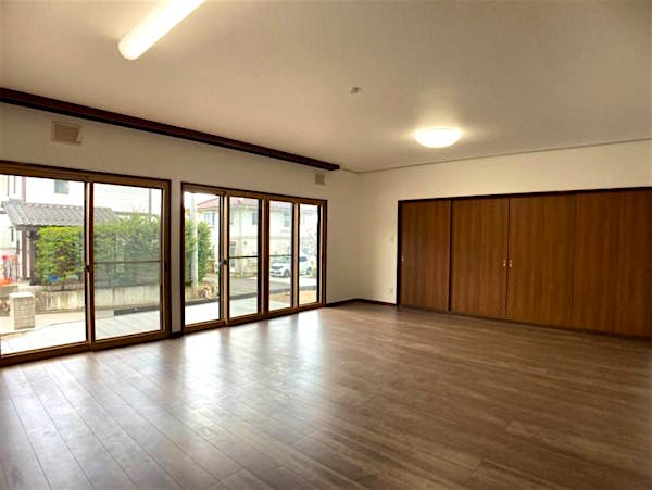 ﾘﾋﾞﾝｸﾞﾀﾞｲﾆﾝｸﾞｷｯﾁﾝ