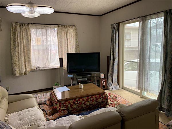 ﾘﾋﾞﾝｸﾞﾀﾞｲﾆﾝｸﾞｷｯﾁﾝ