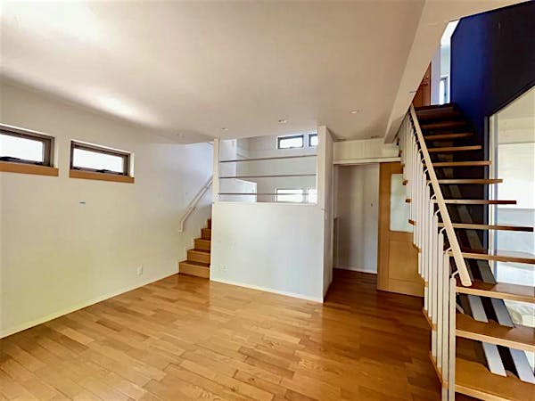 ﾘﾋﾞﾝｸﾞﾀﾞｲﾆﾝｸﾞｷｯﾁﾝ