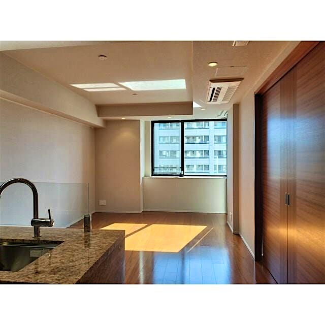 property_interior2_filename