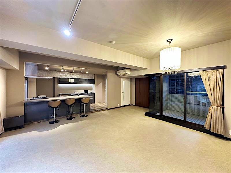 property_interior1_filename