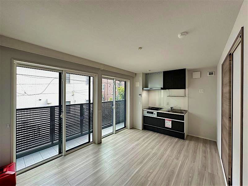 property_interior2_filename