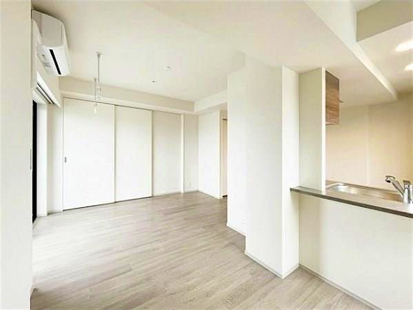 property_interior1_filename