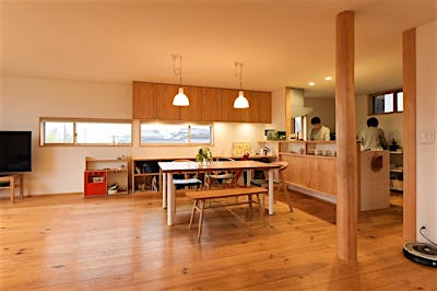 お子様たちも、のびのび過ごすことが出来る広がりの空間。