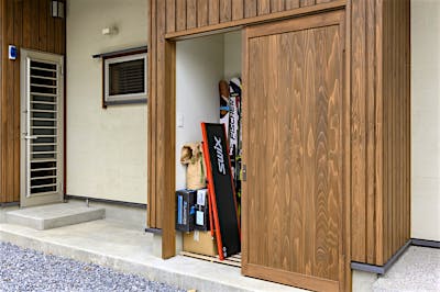 便利な外収納を計画。趣味に日常に使いやすさ抜群。 