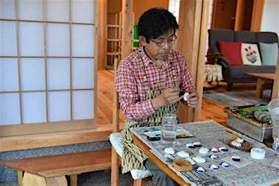 美術の先生であったK様は、作品作りの作業場としても重宝されているそう。室内では汚れが気になる作業も気兼ねなくできるのがうれしい。