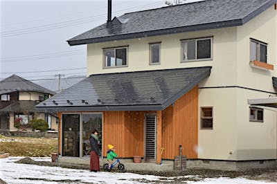 春になったら庭木を植えて芝も張りたい。まだまだやりたいことがたくさん。 