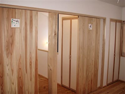 珪藻土と石の作品（須坂市N様）