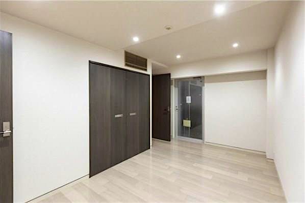 property_interior2_filename