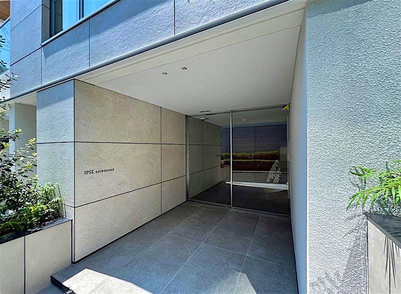 building_exterior2_filename