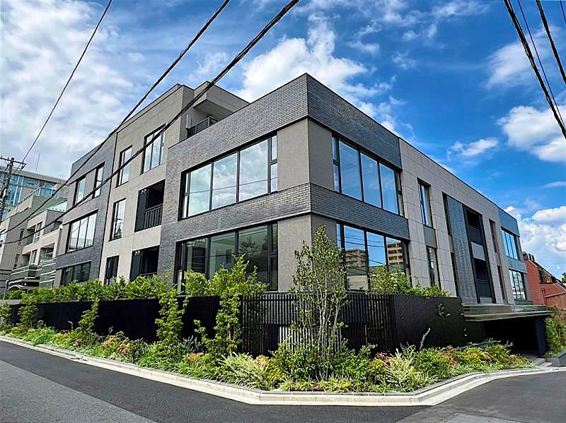 building_exterior_filename