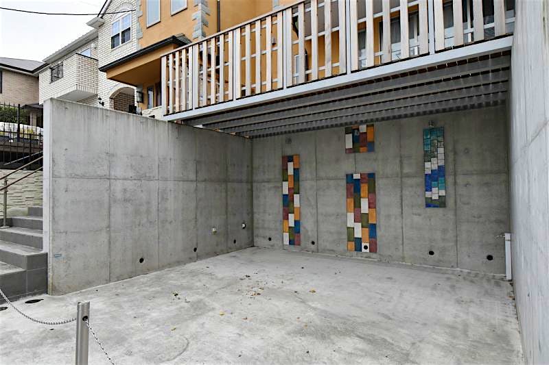 building_exterior2_filename