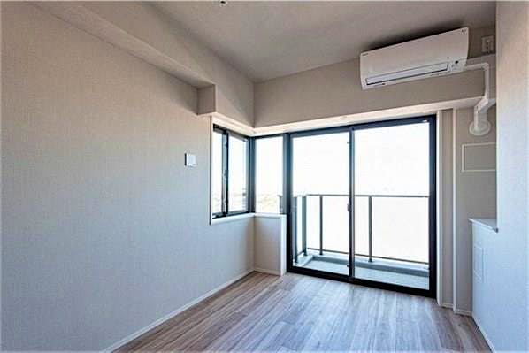 property_interior2_filename