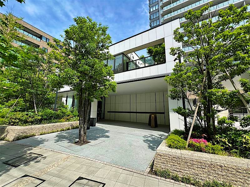 building_exterior2_filename