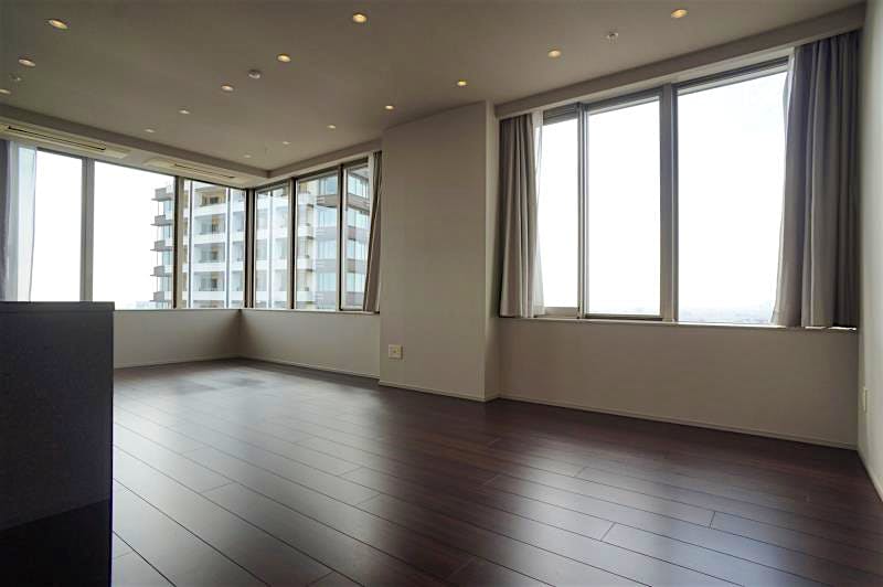 property_interior1_filename