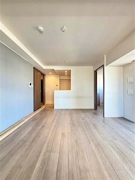 property_interior1_filename