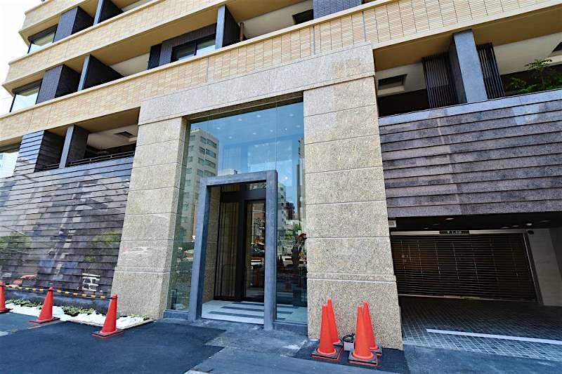 building_exterior2_filename