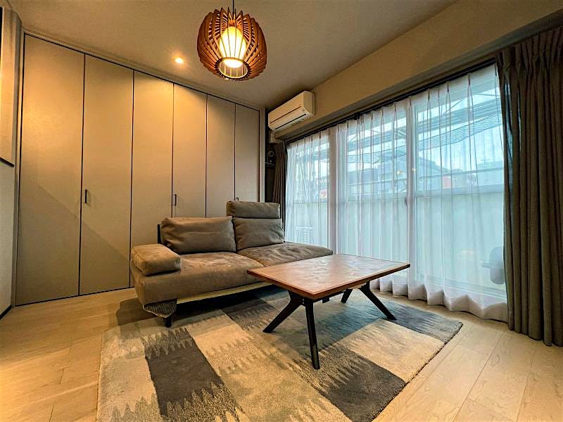 property_interior1_filename