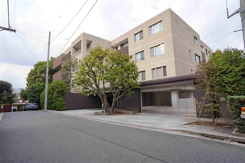 building_exterior_filename