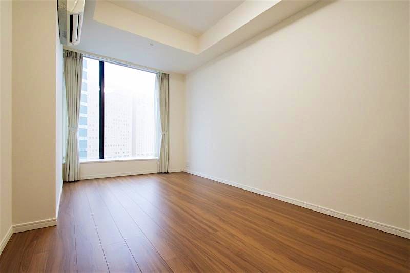 property_interior1_filename