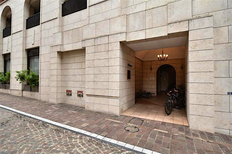 building_exterior2_filename