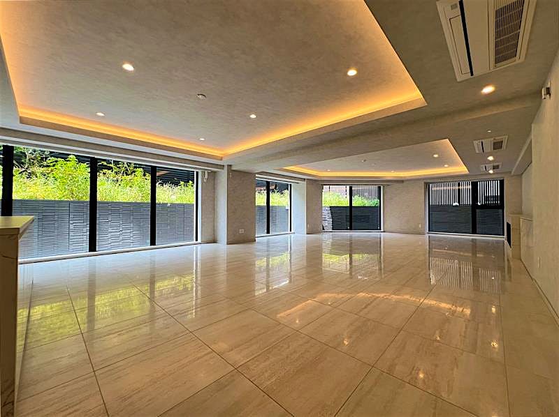 property_interior1_filename