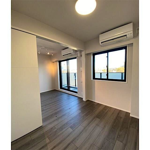 property_interior2_filename