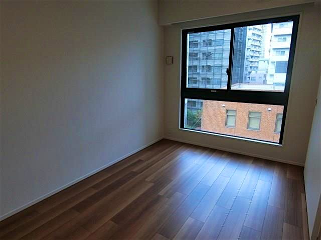 property_interior2_filename