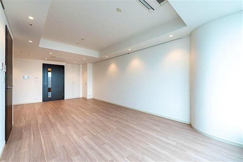 property_interior2_filename