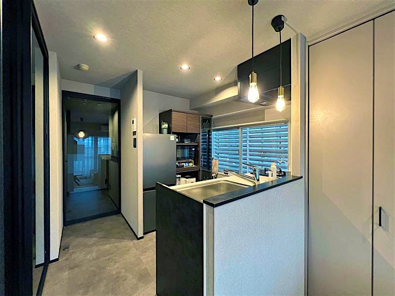 property_interior2_filename