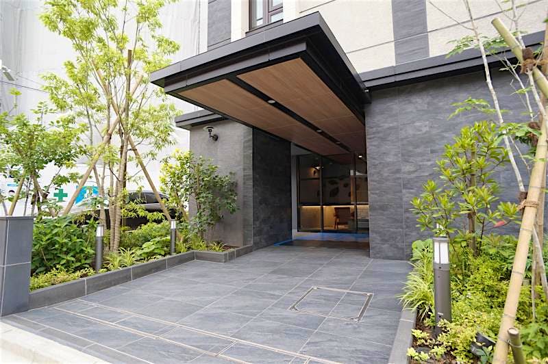 building_exterior2_filename