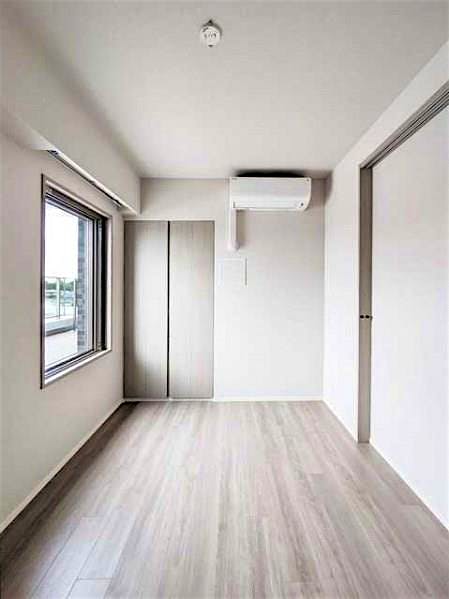 property_interior2_filename