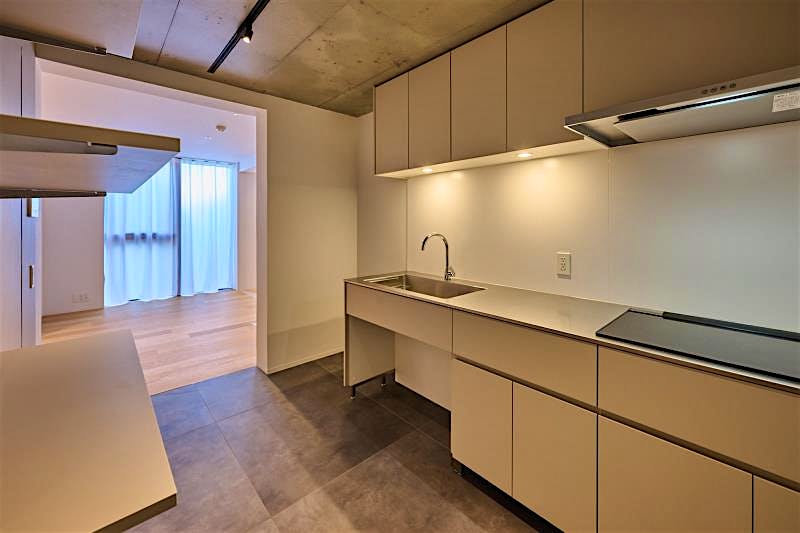 property_interior2_filename