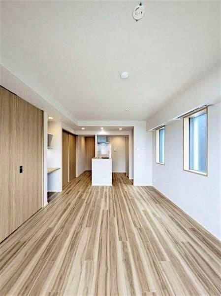 property_interior1_filename