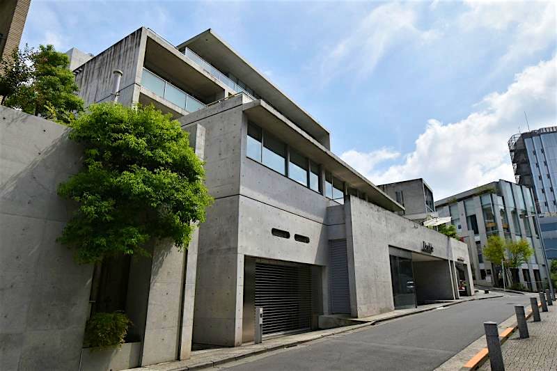 building_exterior_filename