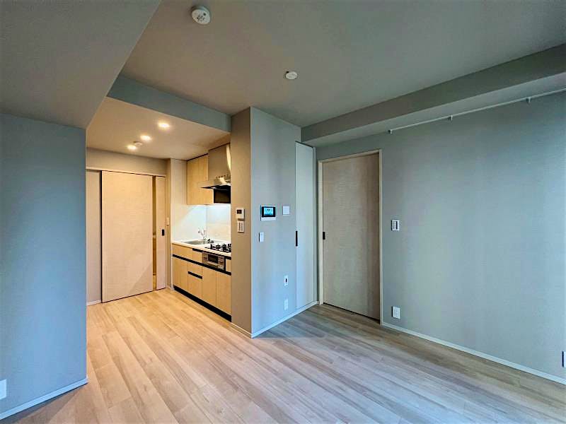 property_interior2_filename